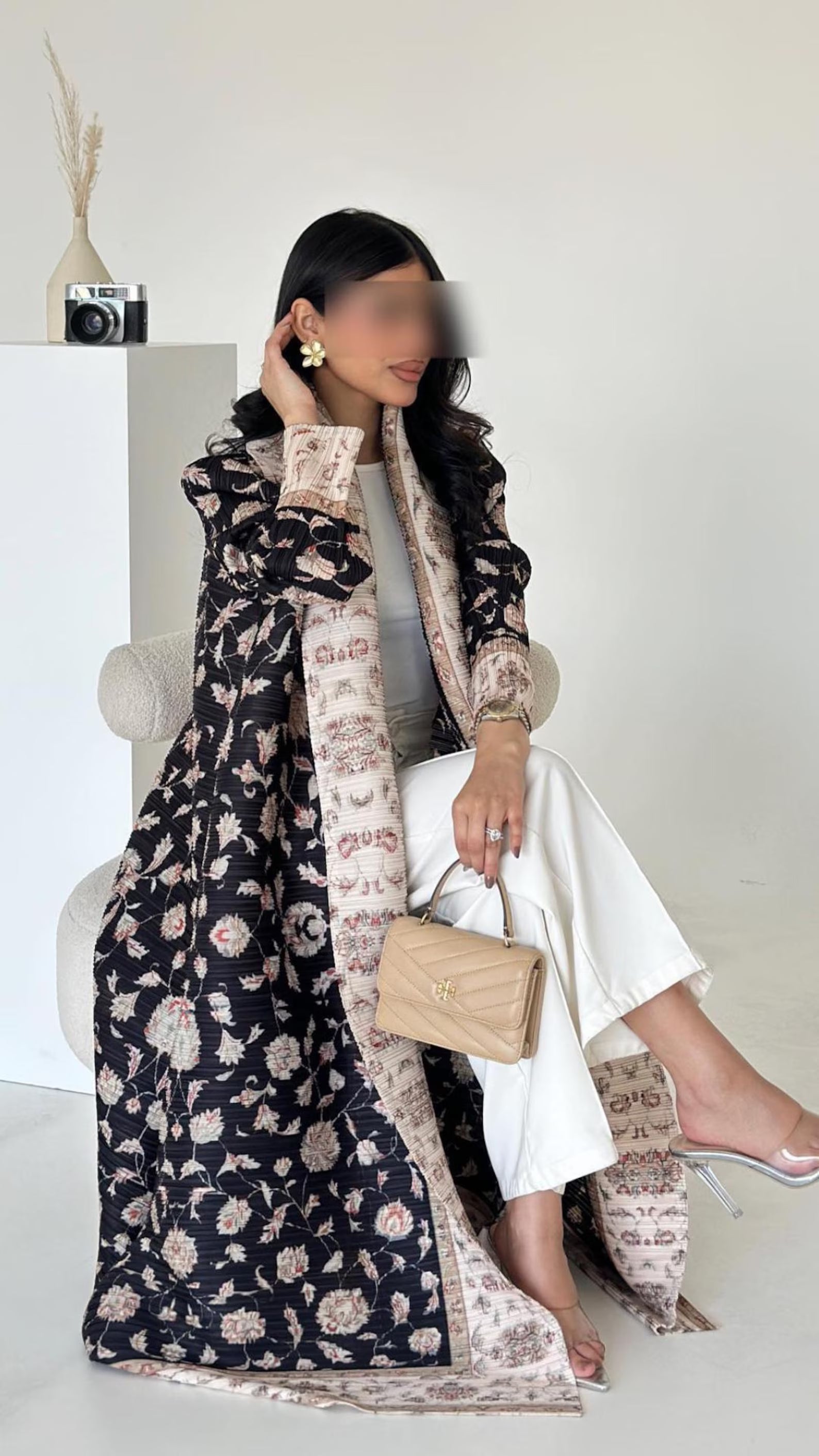 Sultana Noir Abaya