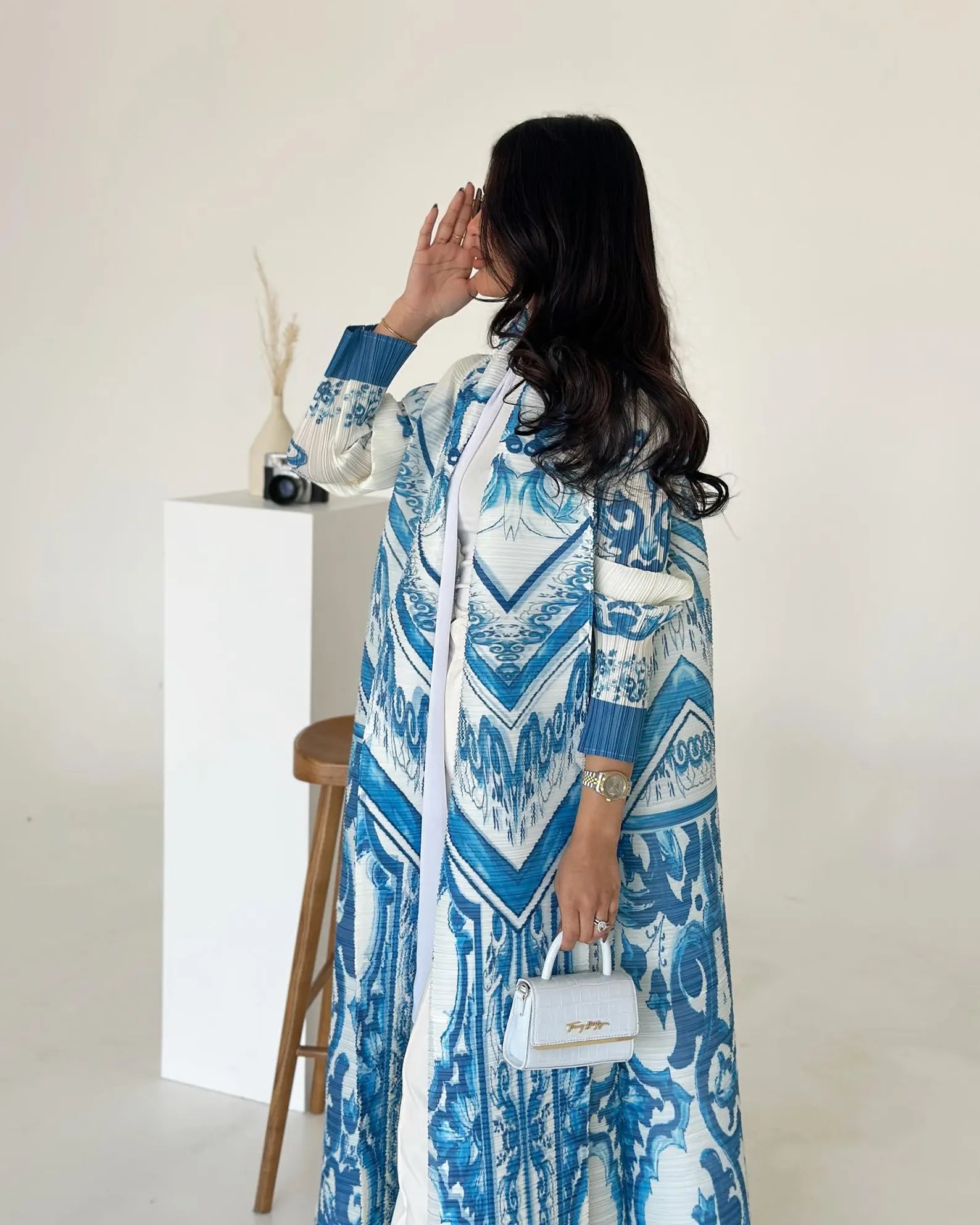 Blue Porcelain Mosaic Abaya