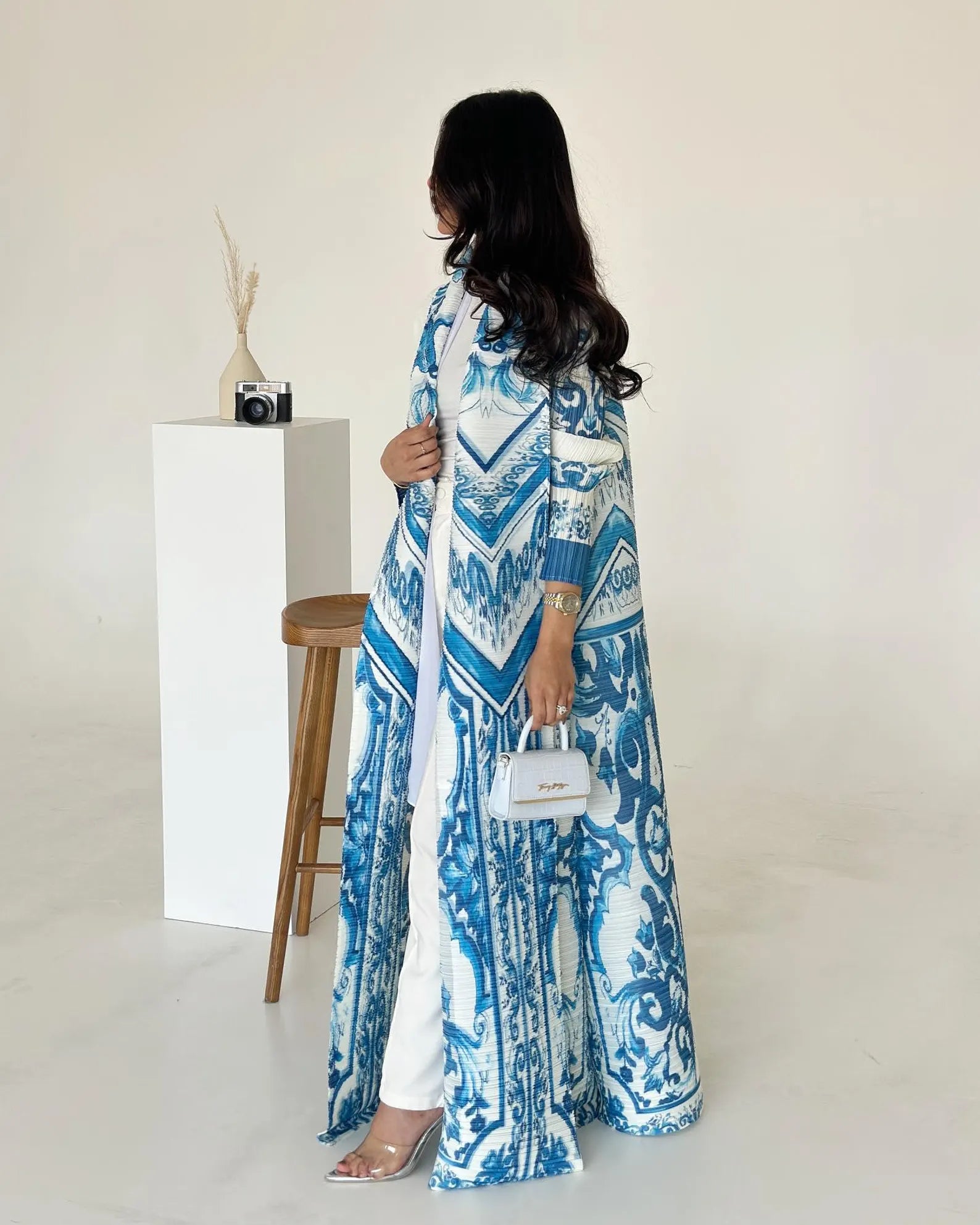 Blue Porcelain Mosaic Abaya